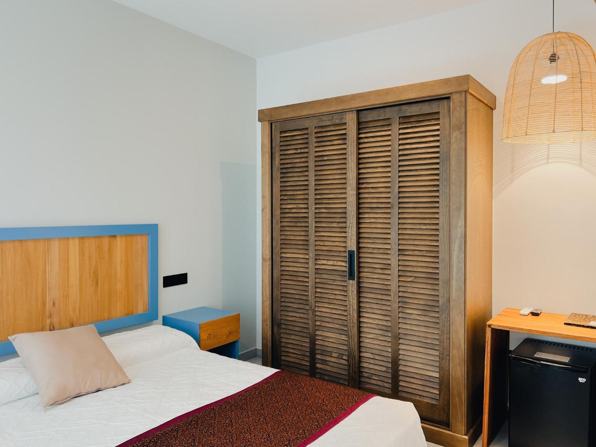 100% Fun Hotell Tarifa Eksteriør bilde